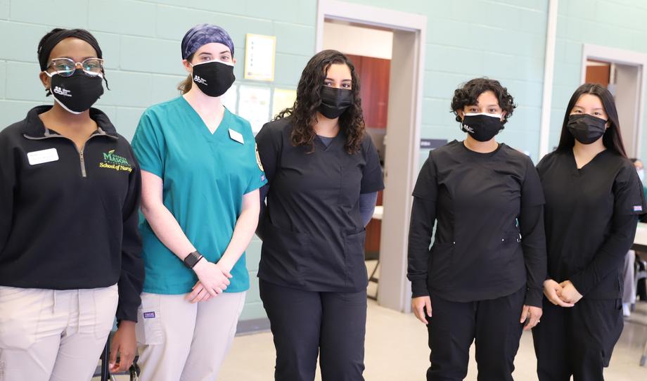HAP and Nursing Students at Clinic