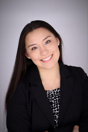 Isabelle Kahng