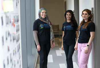 George Mason student researchers for the NIH ECHO project. Photo by Evan Cantwell/Office of University Branding.